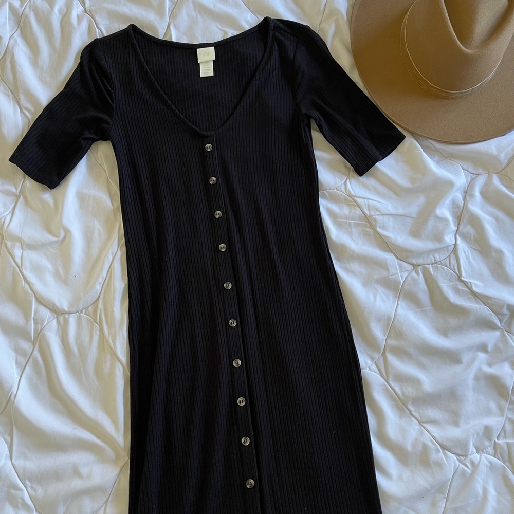 NWOT H&M midi dress